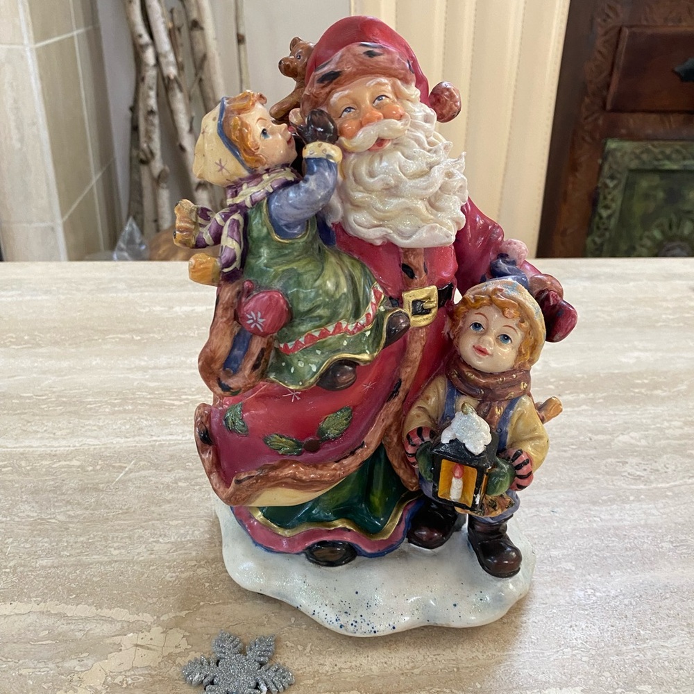 Santa Decor with boy and girl / super cute